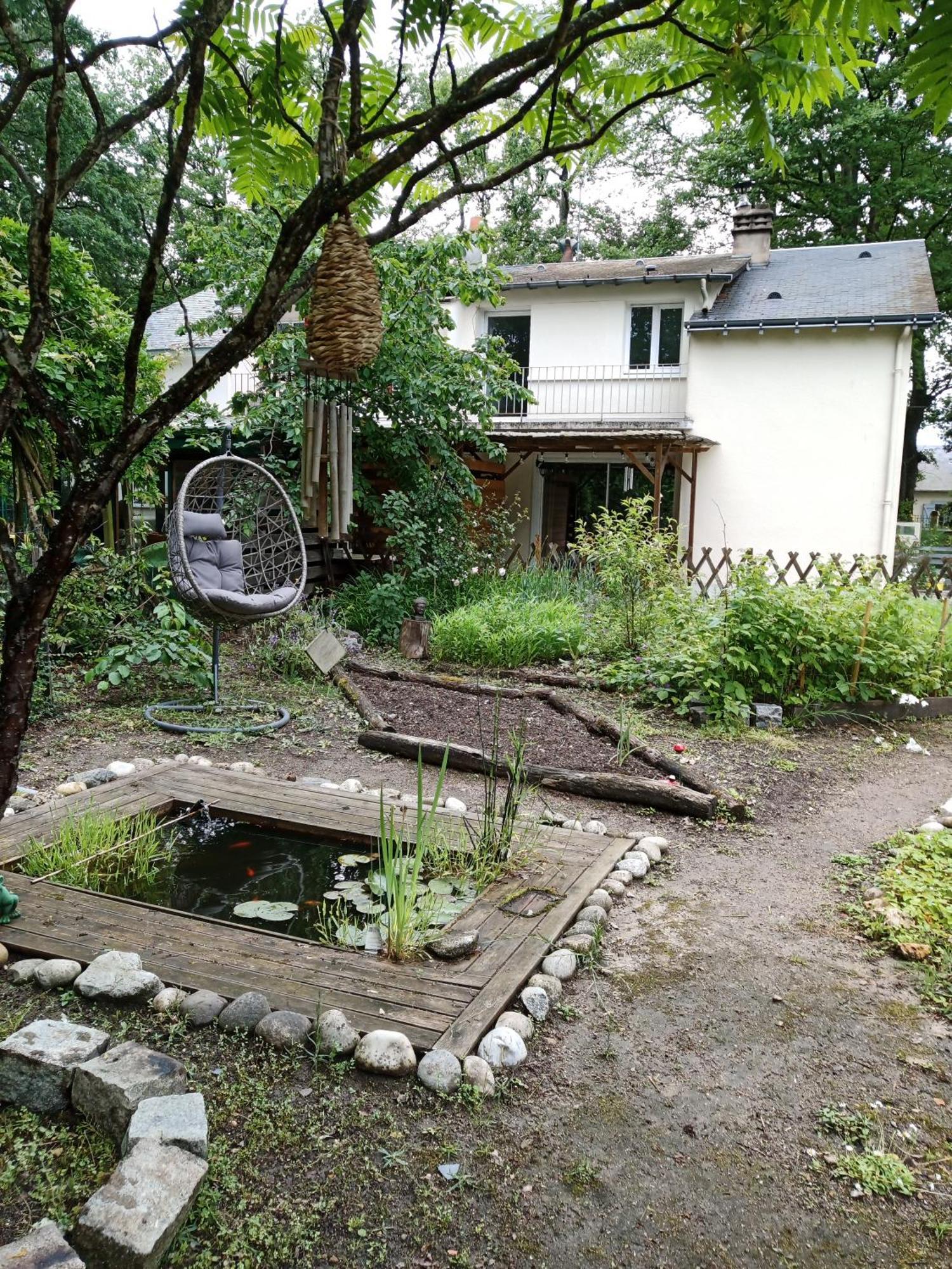 Maison Pres Des Bois Joué-lés-Tours Exterior foto
